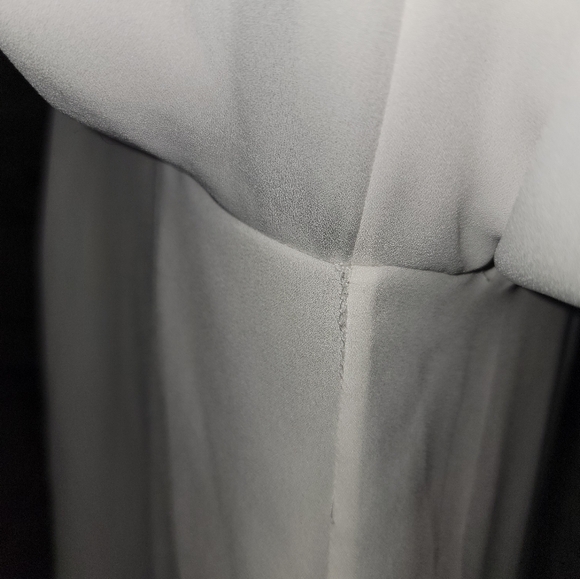 White House Black Market White Blouse with Black Trim Perfect Condition - Picture 6 of 9